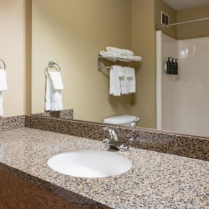 Queen Room Mobility accessible